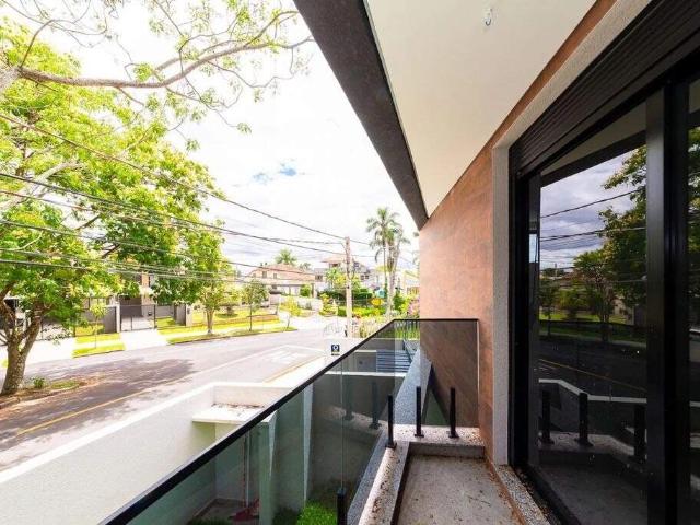 Casa / Sobrado para Venda em Curitiba/PR Mercês 4 Quartos