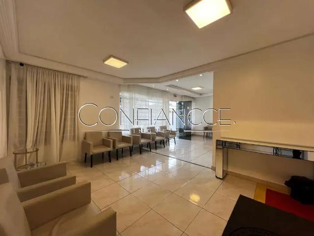Casa / Sobrado para Venda em Curitiba/PR Mercês 5 Quartos