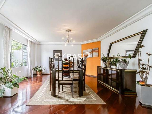 Casa / Sobrado para Venda em Curitiba/PR Mercês 3 Quartos