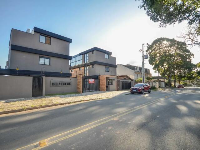 Casa / Sobrado para Venda em Curitiba/PR Mercês 3 Quartos