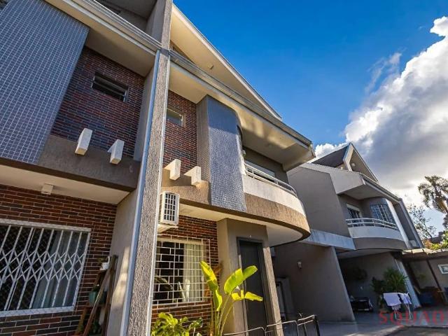Casa / Sobrado para Venda em Curitiba/PR Mercês 3 Quartos
