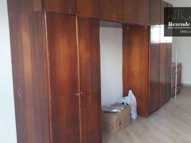 Casa / Sobrado para Venda em Curitiba/PR Mossunguê 4 Quartos