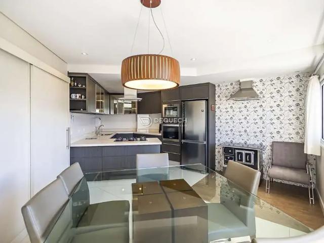 Casa / Sobrado para Venda em Curitiba/PR Mossunguê 4 Quartos