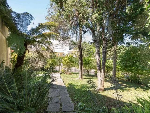 Casa / Sobrado para Venda em Curitiba/PR Ecoville 4 Quartos