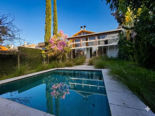 Casa / Sobrado para Venda em Curitiba/PR Mossunguê 3 Quartos