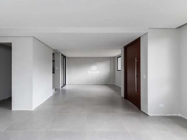 Casa / Sobrado para Venda em Curitiba/PR Mossunguê 3 Quartos