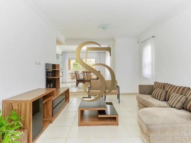 Casa / Sobrado para Venda em Curitiba/PR Mossunguê 3 Quartos
