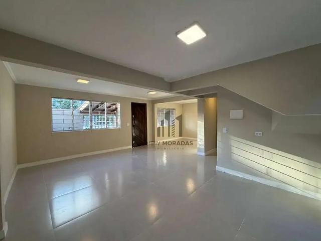 Casa / Sobrado para Venda em Curitiba/PR Novo Mundo 3 Quartos