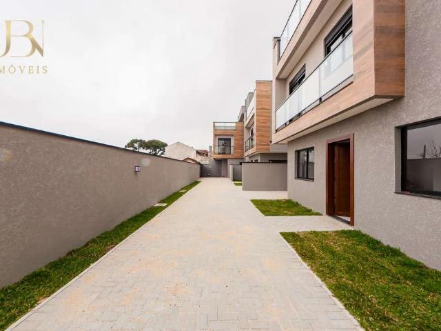 Casa / Sobrado para Venda em Curitiba/PR Novo Mundo 3 Quartos