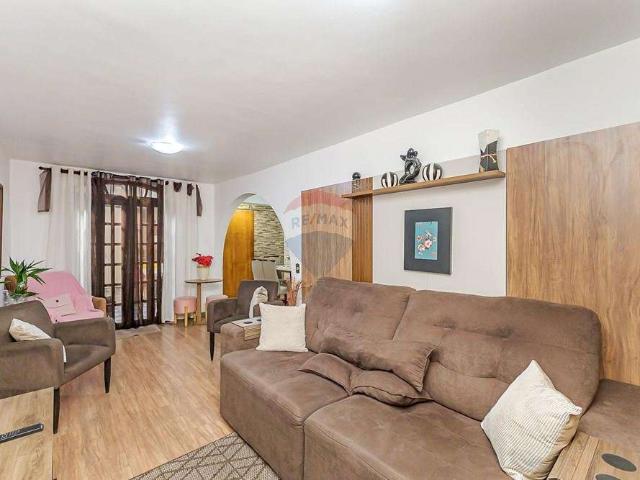 Casa / Sobrado para Venda em Curitiba/PR Novo Mundo 3 Quartos