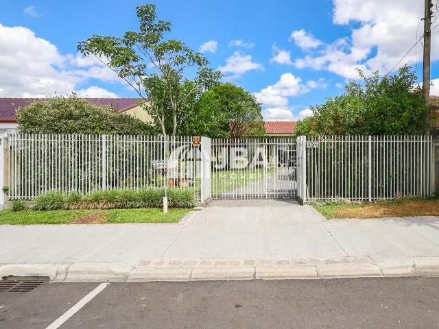 Casa / Sobrado para Venda em Curitiba/PR Novo Mundo 3 Quartos