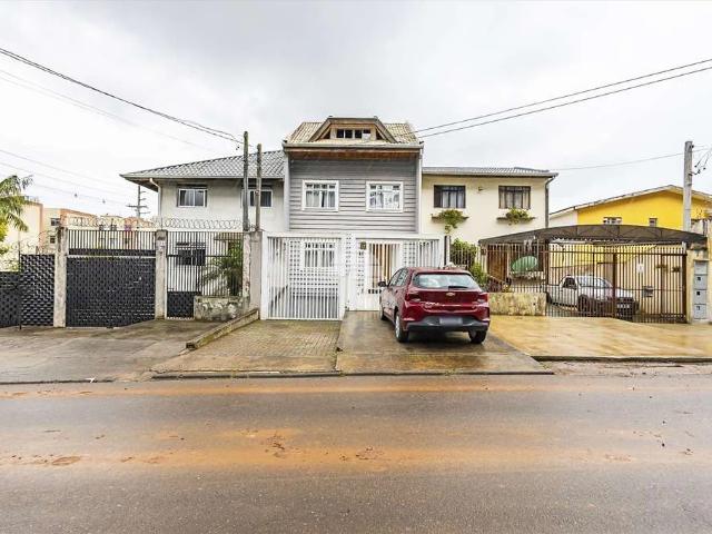 Casa / Sobrado para Venda em Curitiba/PR Novo Mundo 3 Quartos