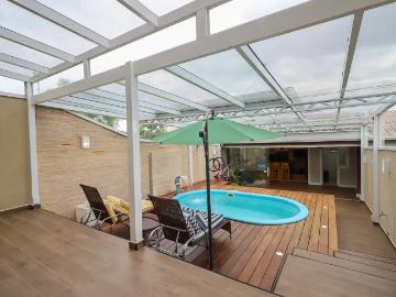 Casa / Sobrado para Venda em Curitiba/PR Novo Mundo 3 Quartos