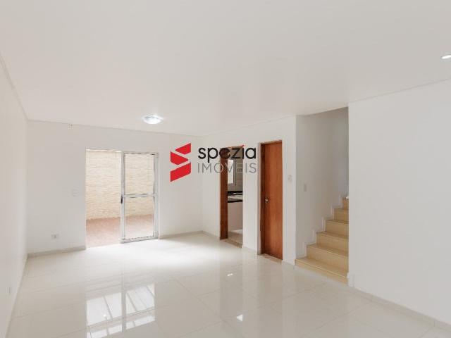 Casa / Sobrado para Venda em Curitiba/PR Novo Mundo 3 Quartos