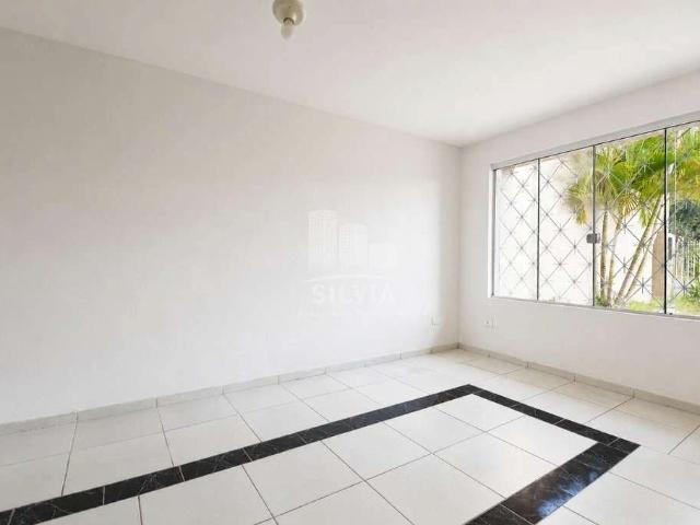 Casa / Sobrado para Venda em Curitiba/PR Novo Mundo 3 Quartos