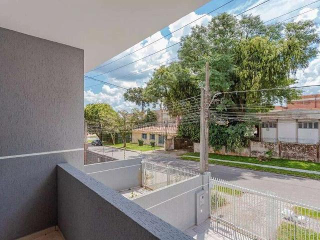 Casa / Sobrado para Venda em Curitiba/PR Novo Mundo 3 Quartos