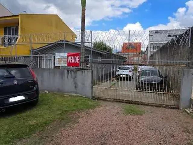 Casa / Sobrado para Venda em Curitiba/PR Novo Mundo 3 Quartos