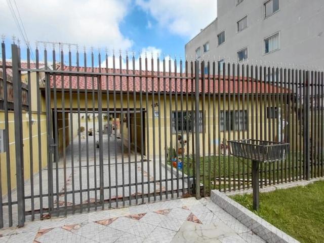 Casa / Sobrado para Venda em Curitiba/PR Novo Mundo 3 Quartos