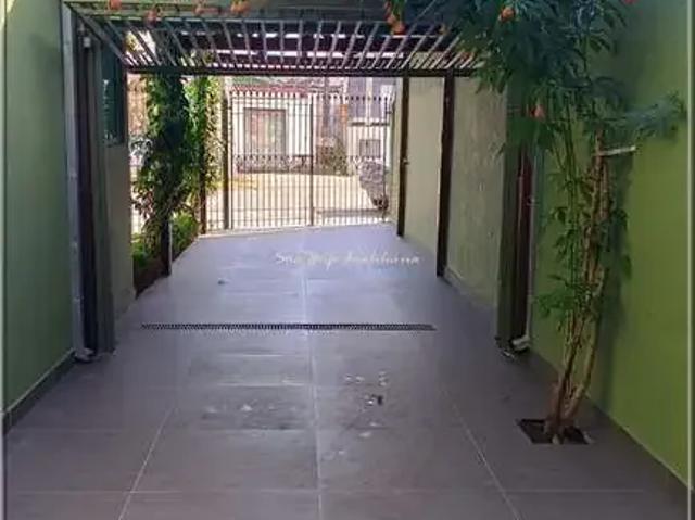 Casa / Sobrado para Venda em Curitiba/PR Novo Mundo 3 Quartos