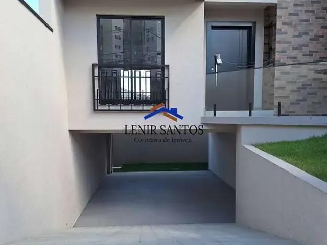 Casa / Sobrado para Venda em Curitiba/PR Novo Mundo 3 Quartos