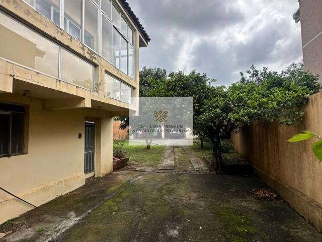 Casa / Sobrado para Venda em Curitiba/PR Novo Mundo 2 Quartos