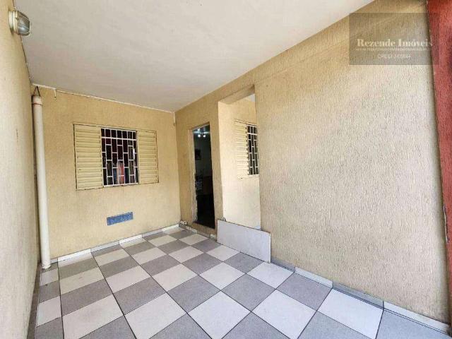 Casa / Sobrado para Venda em Curitiba/PR Novo Mundo 4 Quartos