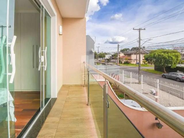 Casa / Sobrado para Venda em Curitiba/PR Novo Mundo 4 Quartos