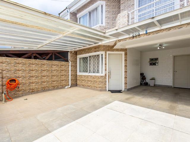 Casa / Sobrado para Venda em Curitiba/PR Atuba 3 Quartos