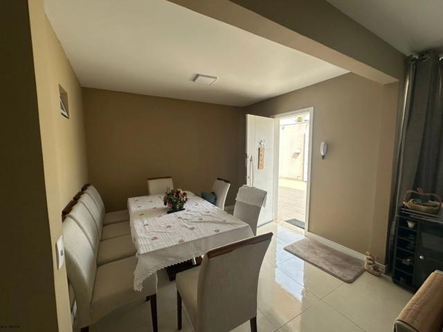 Casa / Sobrado para Venda em Curitiba/PR Atuba 3 Quartos