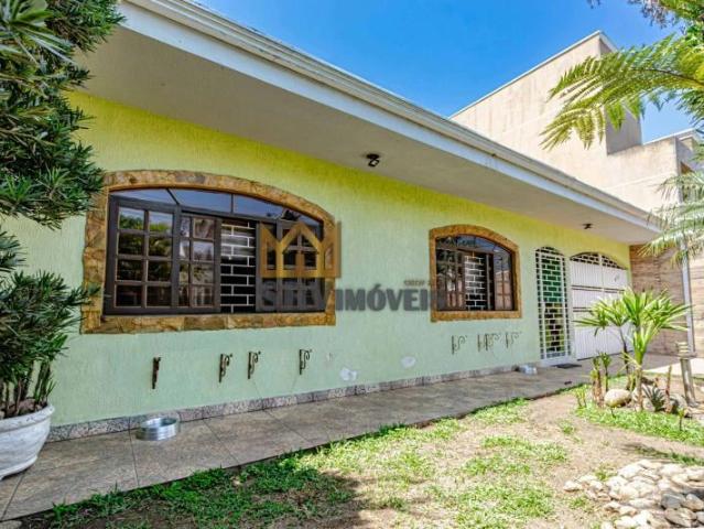 Casa / Sobrado para Venda em Curitiba/PR Atuba 4 Quartos
