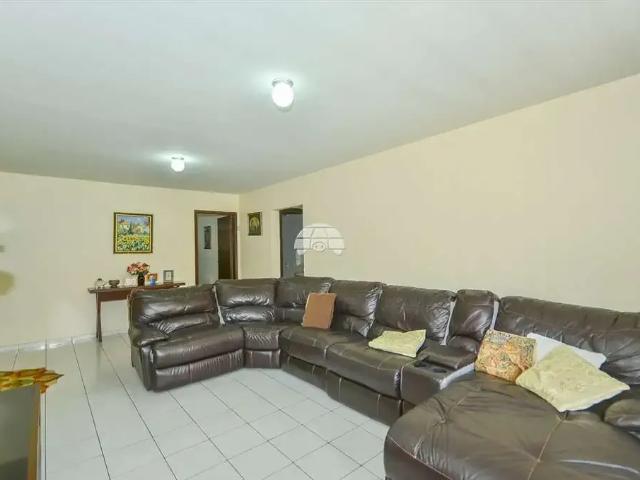 Casa / Sobrado para Venda em Curitiba/PR Atuba 6 Quartos