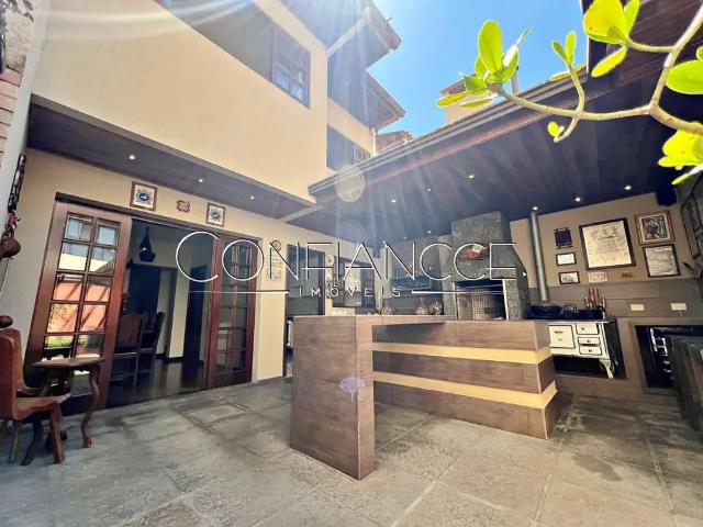 Casa / Sobrado para Venda em Curitiba/PR Abranches 3 Quartos