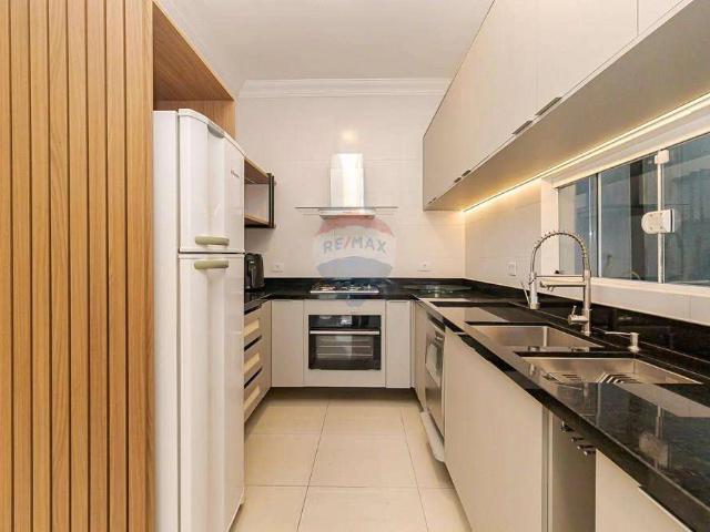 Casa / Sobrado para Venda em Curitiba/PR Água Verde 3 Quartos