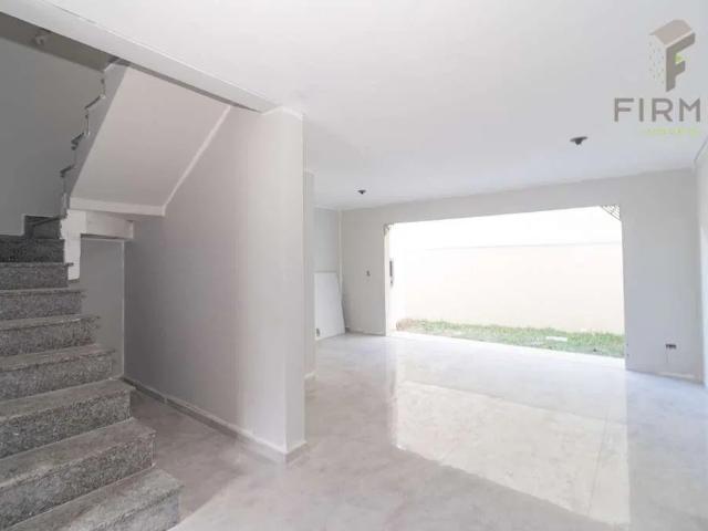 Casa / Sobrado para Venda em Curitiba/PR Água Verde 3 Quartos