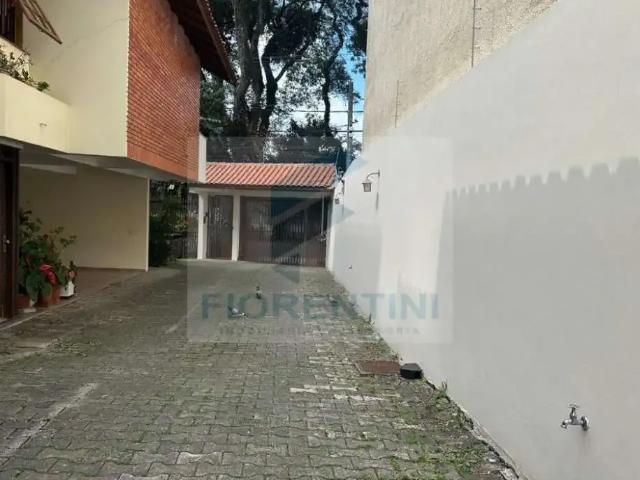 Casa / Sobrado para Venda em Curitiba/PR Água Verde 3 Quartos