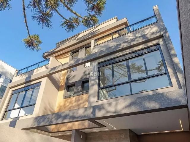 Casa / Sobrado para Venda em Curitiba/PR Água Verde 3 Quartos