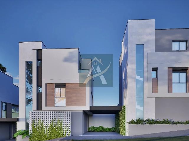 Casa / Sobrado para Venda em Curitiba/PR Água Verde 3 Quartos