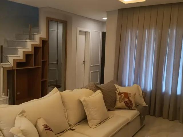 Casa / Sobrado para Venda em Curitiba/PR Água Verde 3 Quartos