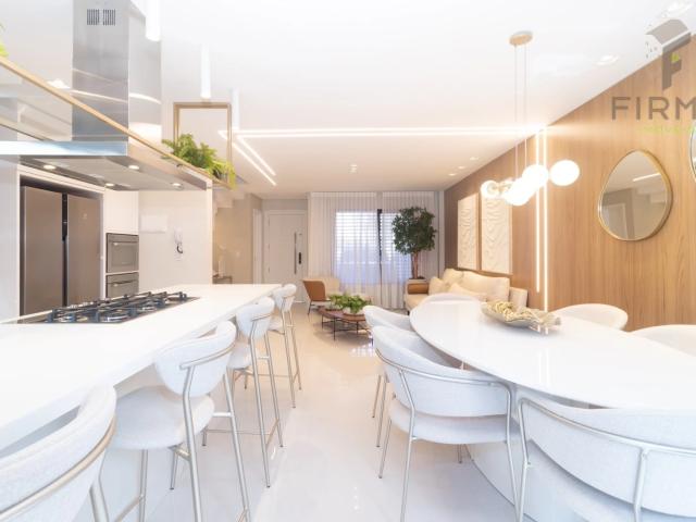 Casa / Sobrado para Venda em Curitiba/PR Água Verde 3 Quartos