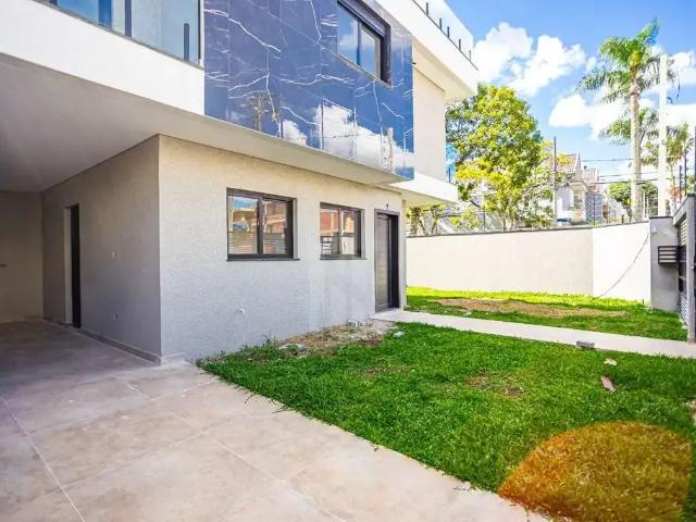 Casa / Sobrado para Venda em Curitiba/PR Água Verde 3 Quartos
