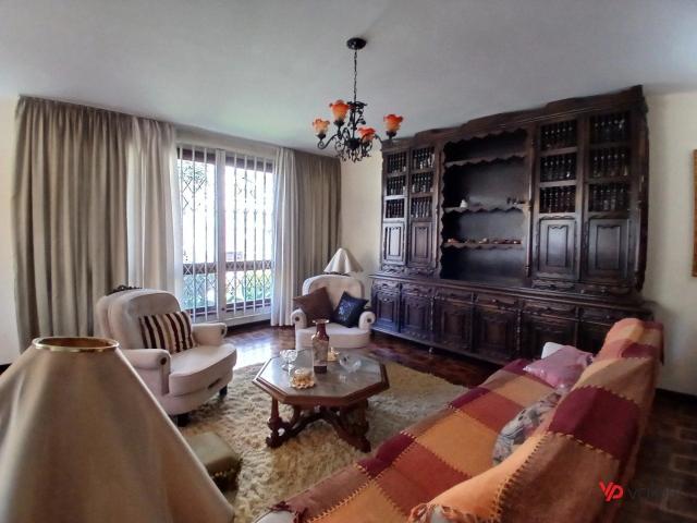 Casa / Sobrado para Venda em Curitiba/PR Água Verde 4 Quartos