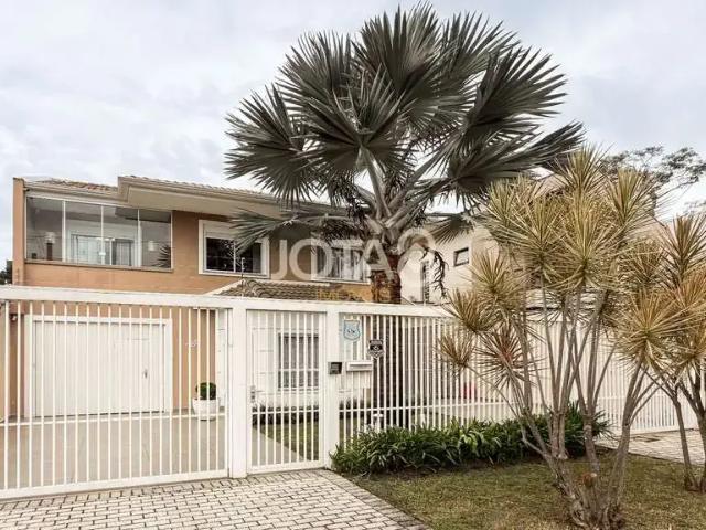 Casa / Sobrado para Venda em Curitiba/PR Água Verde 4 Quartos
