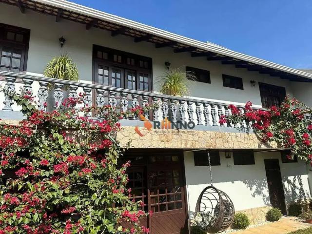 Casa / Sobrado para Venda em Curitiba/PR Água Verde 5 Quartos