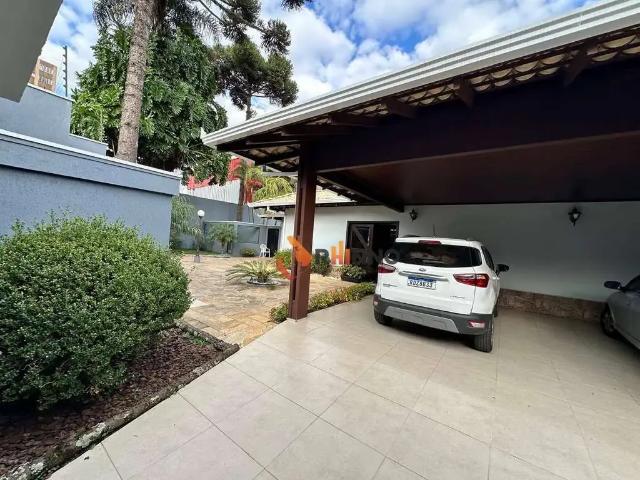 Casa / Sobrado para Venda em Curitiba/PR Água Verde 5 Quartos