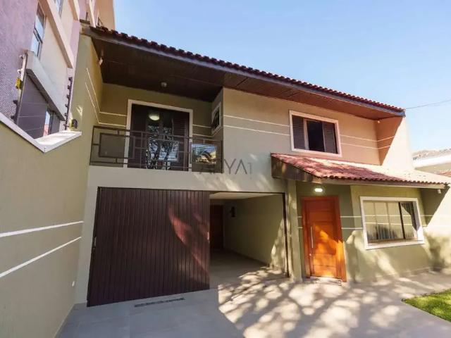 Casa / Sobrado para Venda em Curitiba/PR Água Verde 5 Quartos