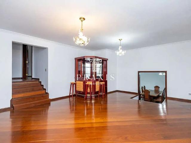 Casa / Sobrado para Venda em Curitiba/PR Ahú 4 Quartos