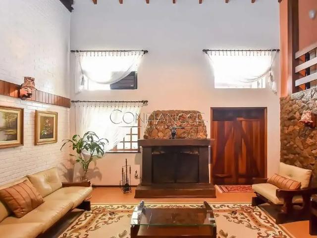 Casa / Sobrado para Venda em Curitiba/PR Ahú 5 Quartos