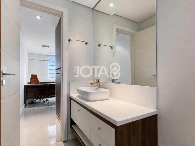 Casa / Sobrado para Venda em Curitiba/PR Ahú 5 Quartos