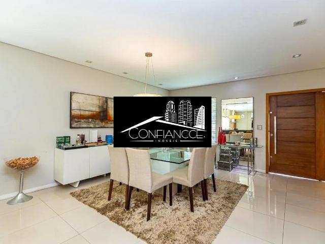 Casa / Sobrado para Venda em Curitiba/PR Ahú 6 Quartos