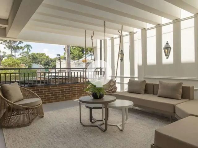 Casa / Sobrado para Venda em Curitiba/PR Ahú 3 Quartos